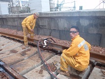 NZG-31Ⅲ型內(nèi)燃鋼軌鉆孔機(jī)_機(jī)電之家